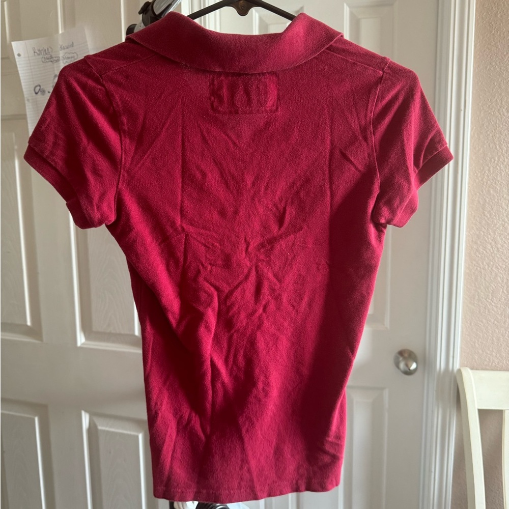 Great condition!  Abercrombie & Fitch Women’s Polo Shirt. Size Medium. - Picture 2 of 3